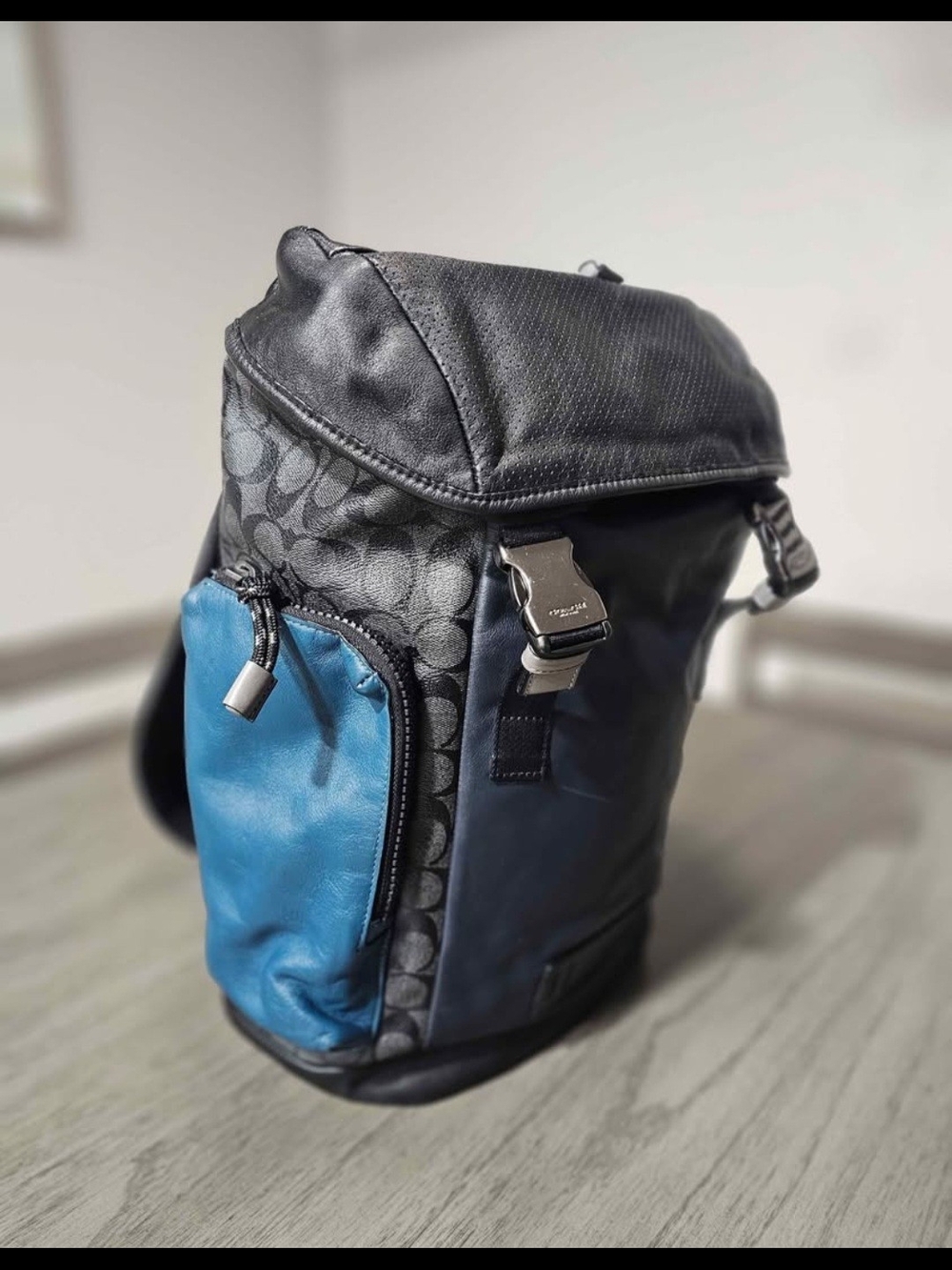 Coach Men’s Navy and Blue Backpack
